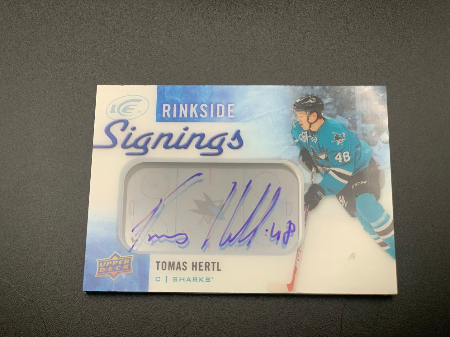 2015 Tomas Hertl Upper Deck Rink Side Signings